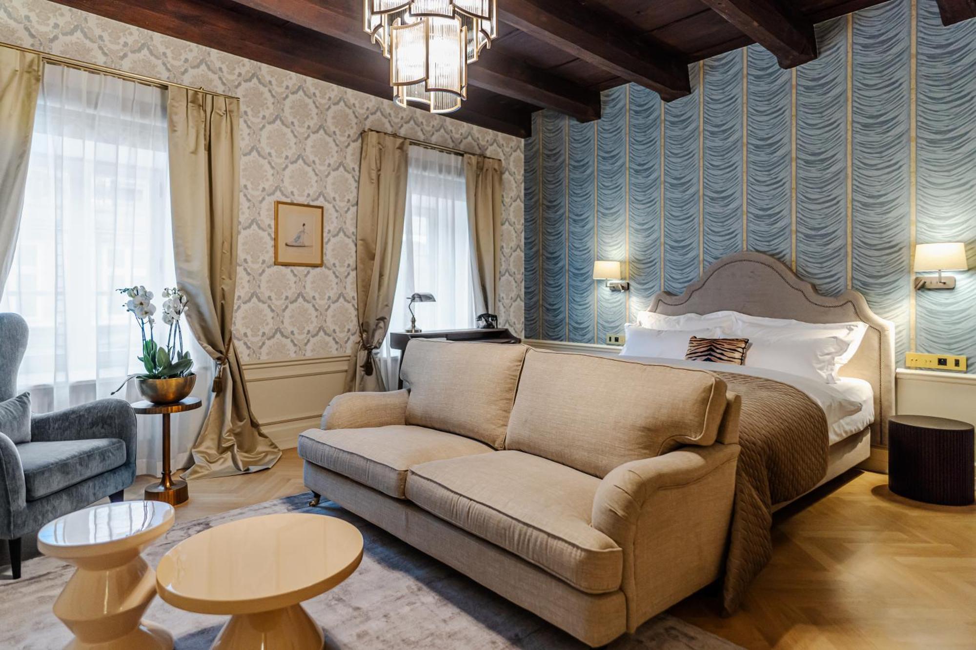 Unicus Palace Old Town - Destigo Hotel 5*