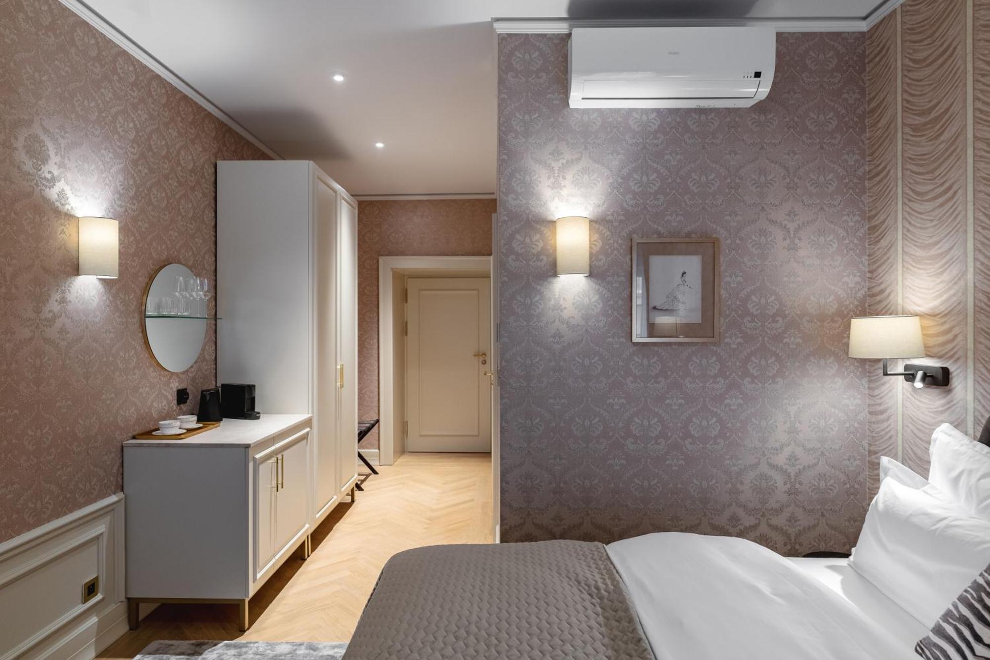 Unicus Palace Old Town - Destigo 5* Krakow