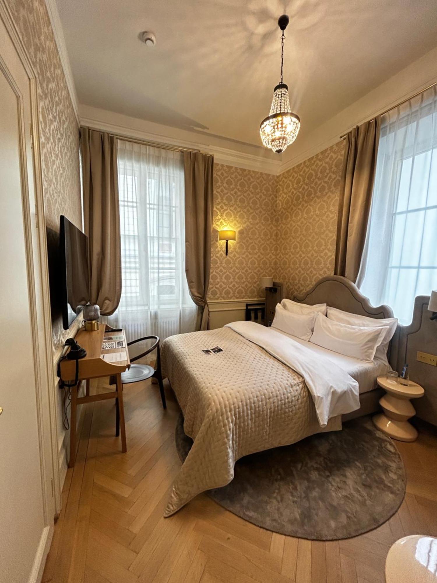 Unicus Palace Old Town - Destigo 5*