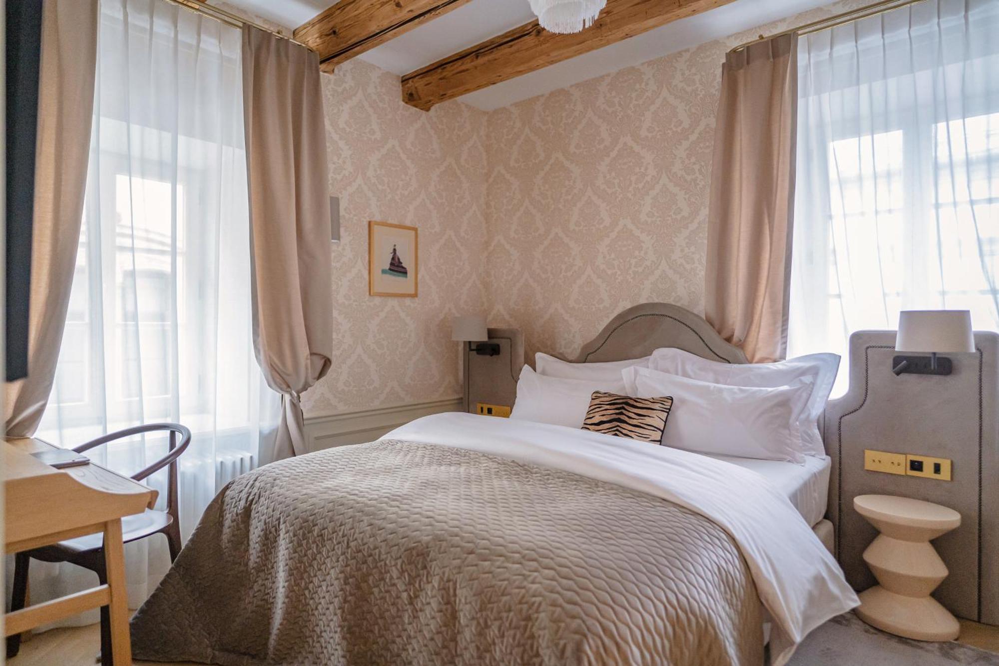 Unicus Palace Old Town - Destigo 5*