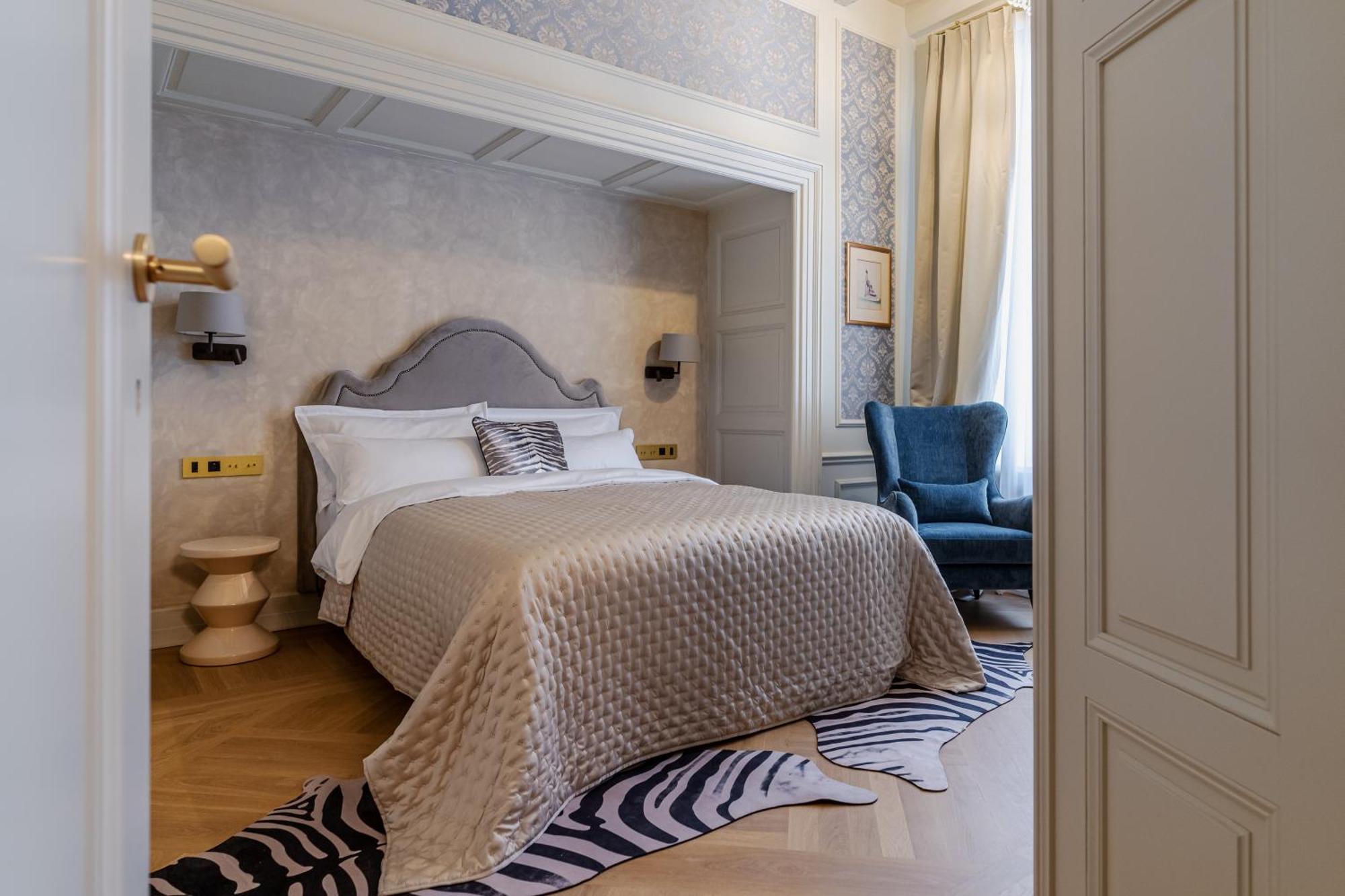 Unicus Palace Old Town - Destigo Hotel