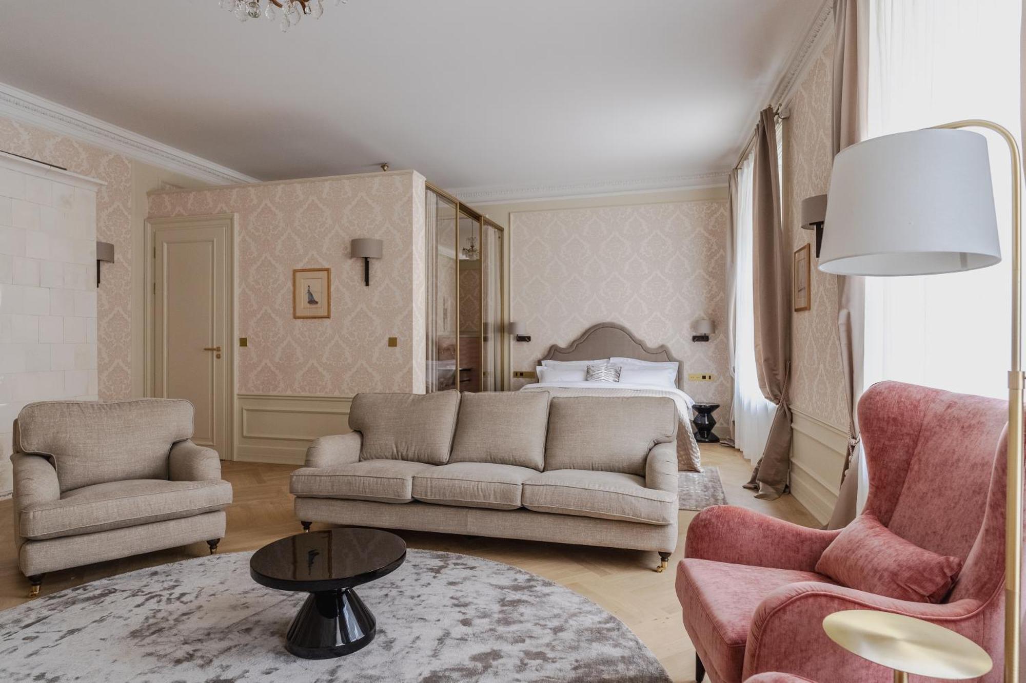 Unicus Palace Old Town - Destigo Hotel 5*
