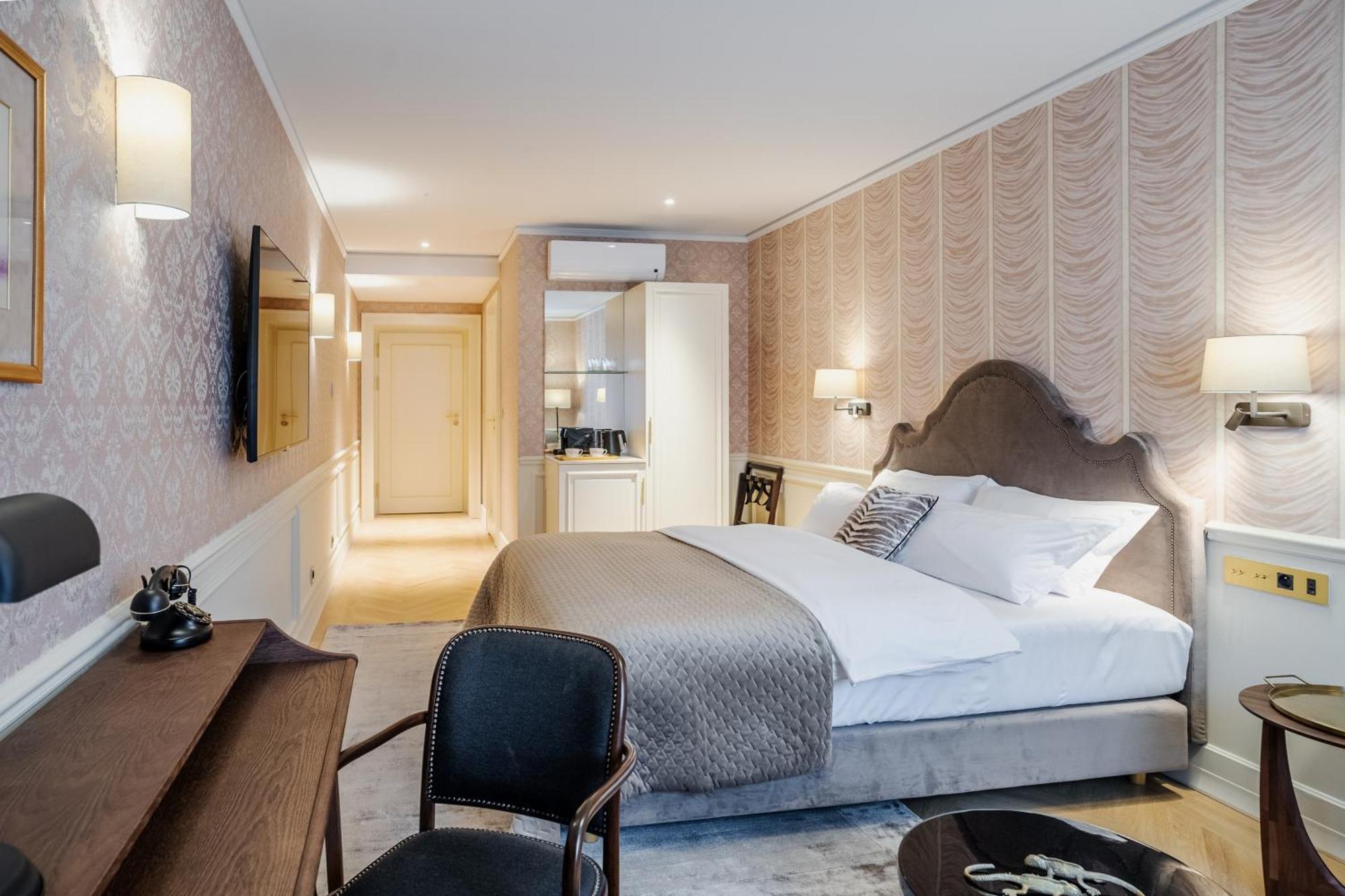 Unicus Palace Old Town - Destigo 5* Krakov
